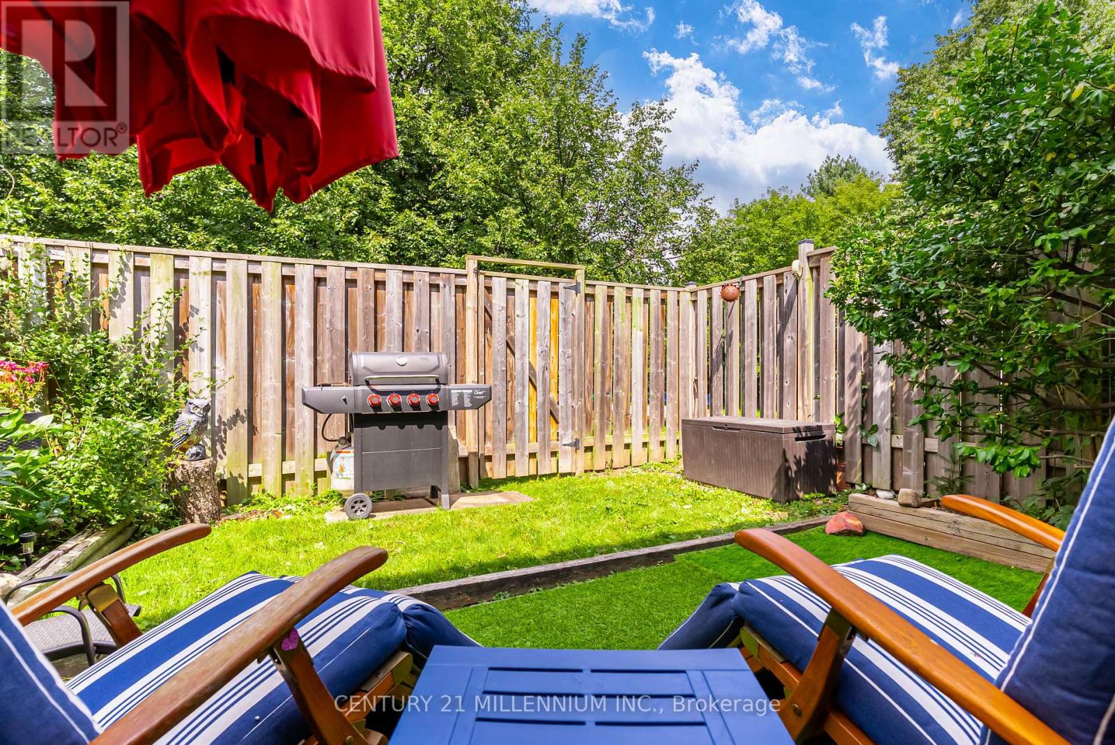 35 TARA PARK CRESCENT - Image 32
