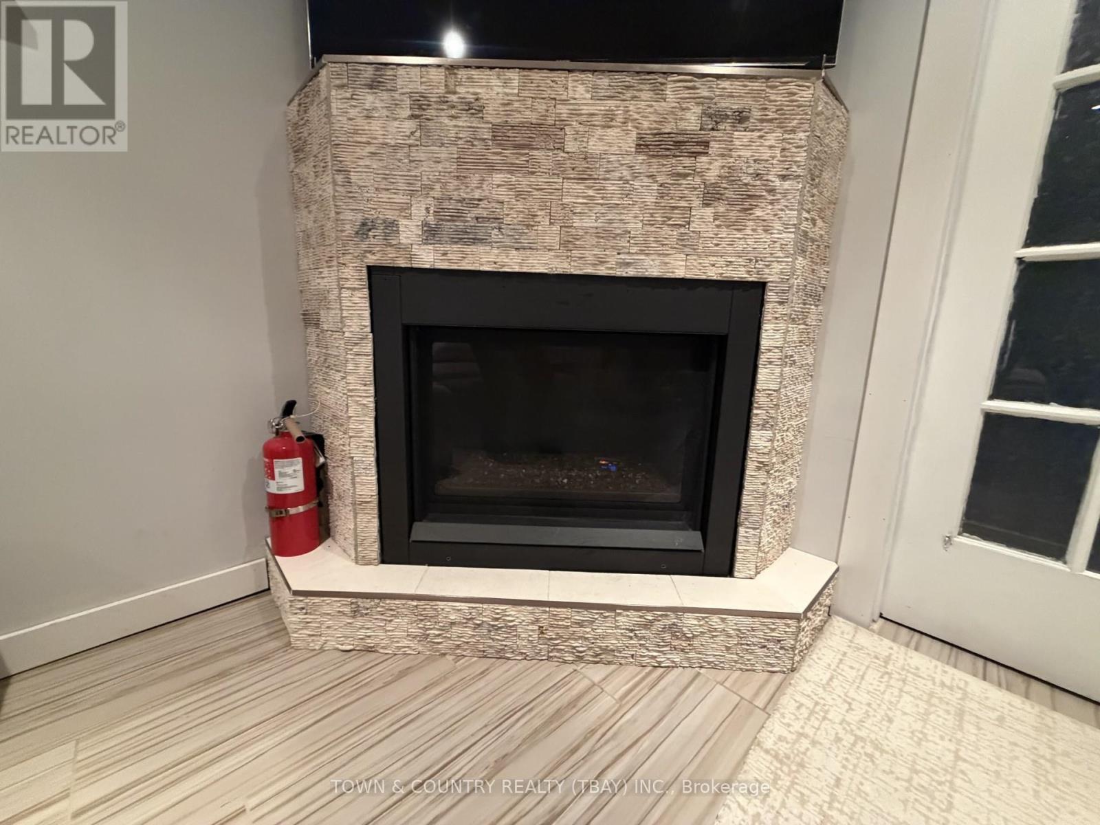 1901 BAILEY AVENUE - 15