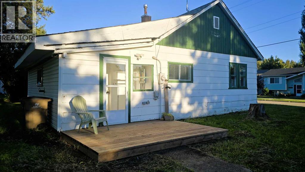 9834 100 Ave, Plamondon, Alberta, T0A2T0