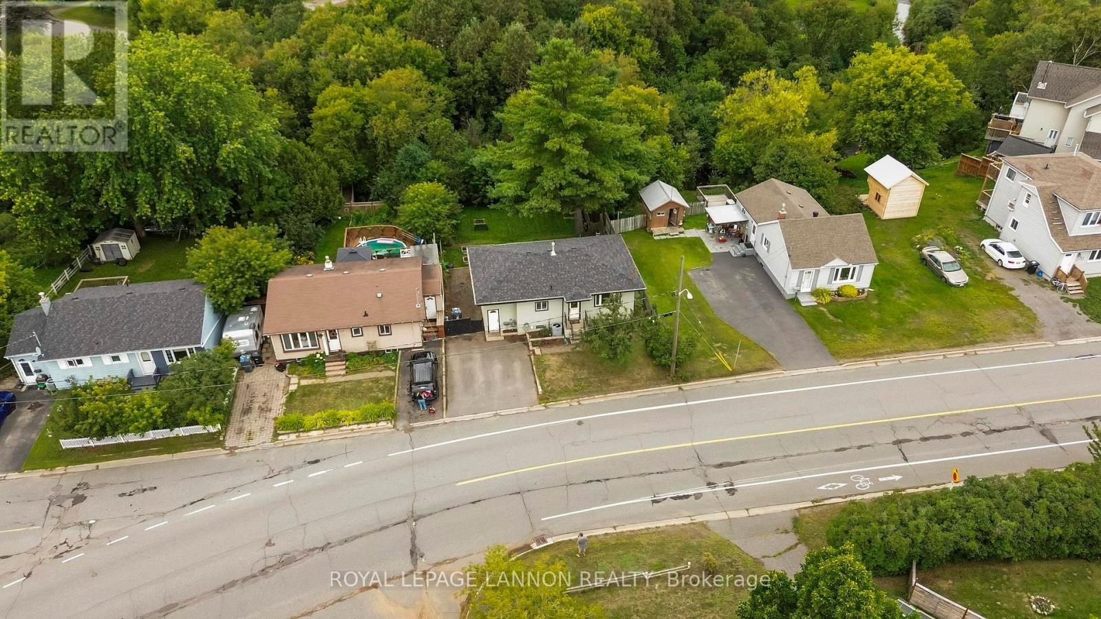 262 THERESA STREET - 44