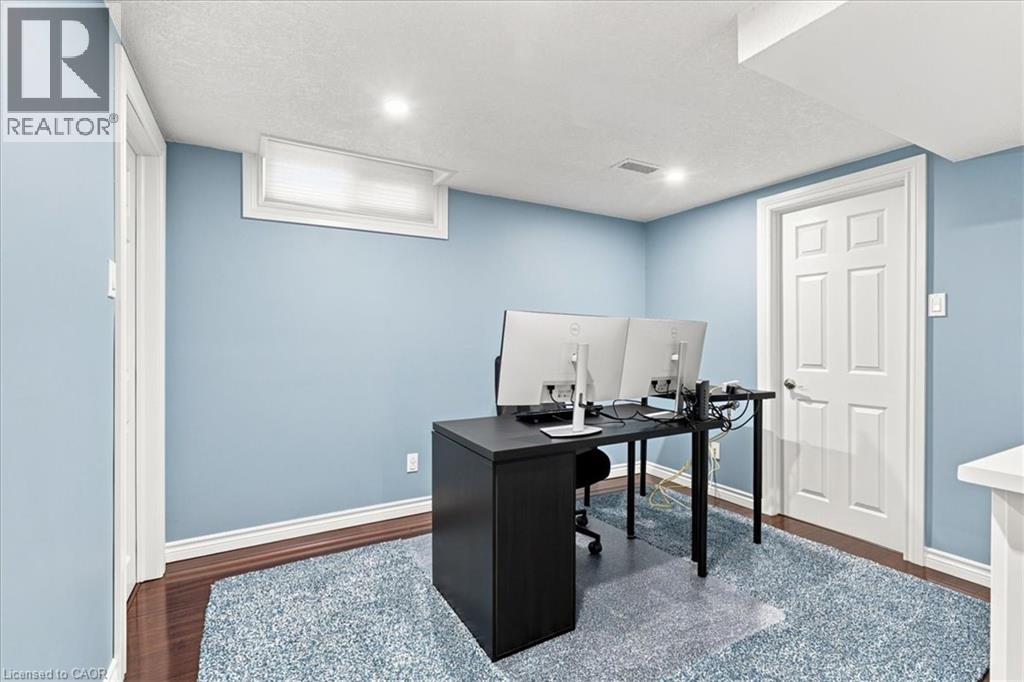 71 GREENOCK Drive - 34