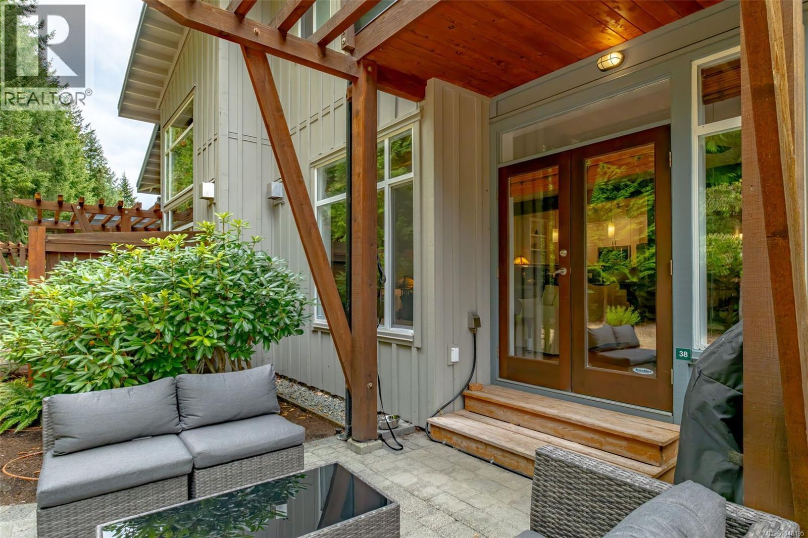 #38 1059 Tanglewood Pl - Image 30