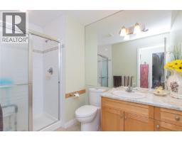 902 Lakes Blvd, Parksville, BC V9P2P8 Photo 32