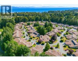 902 Lakes Blvd, Parksville, BC V9P2P8 Photo 42