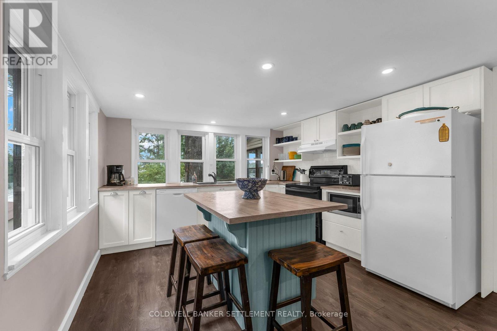345 BATTAMS ROAD W - Image 4