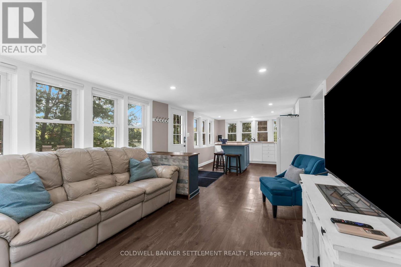 345 BATTAMS ROAD W - Image 9