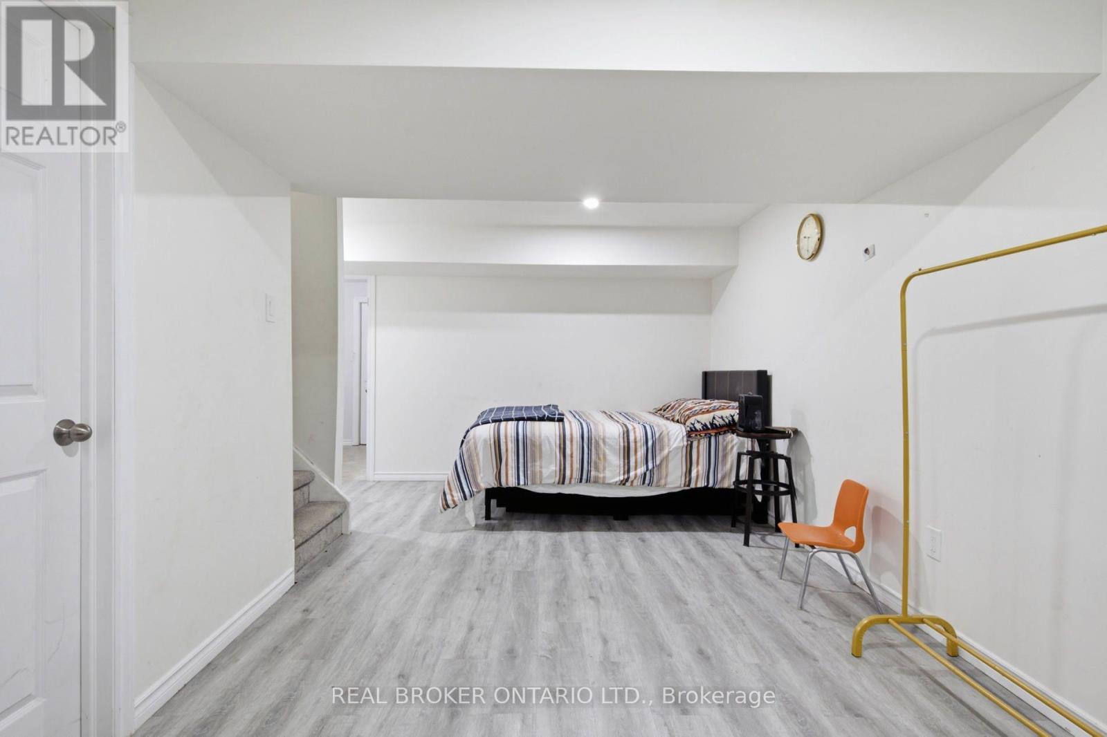 #5 31 SCHRODER CRESCENT - Image 31