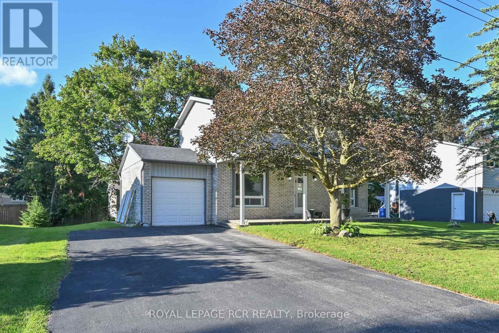 116 ANN STREET - 28