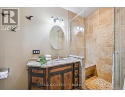 630 Robert Ferrie Drive, Kitchener, ON N2P2R4 Photo 16