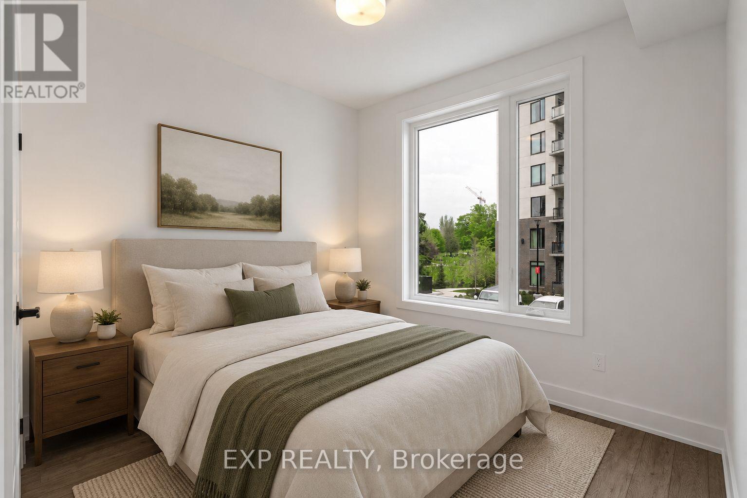 #61 99 ROGER STREET - Image 16