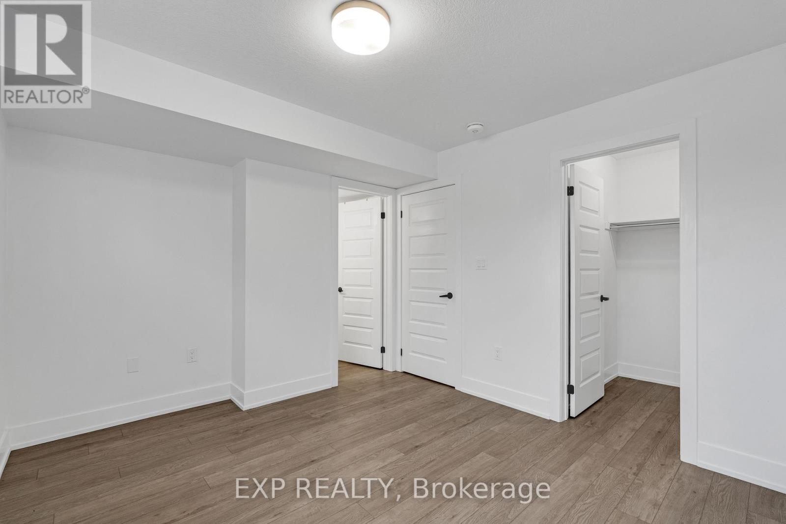 #61 99 ROGER STREET - Image 21