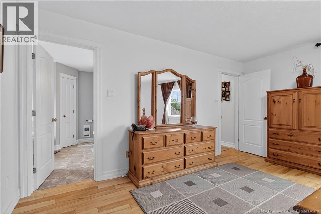 499 Wayne Street - Image 22