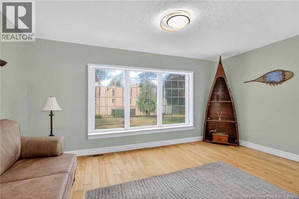 499 Wayne Street - Image 36