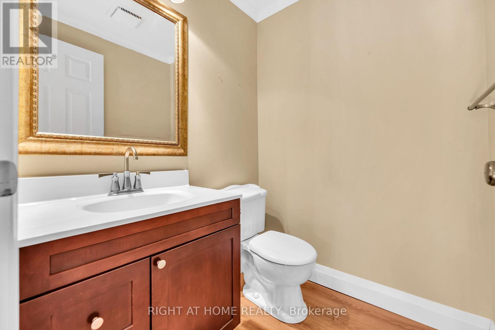 3 - 104 WOODLAWN ROAD E, Guelph (Victoria North) — photo 6