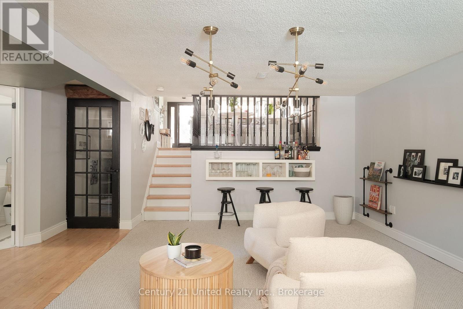 2229 LORRAINE DRIVE - 19