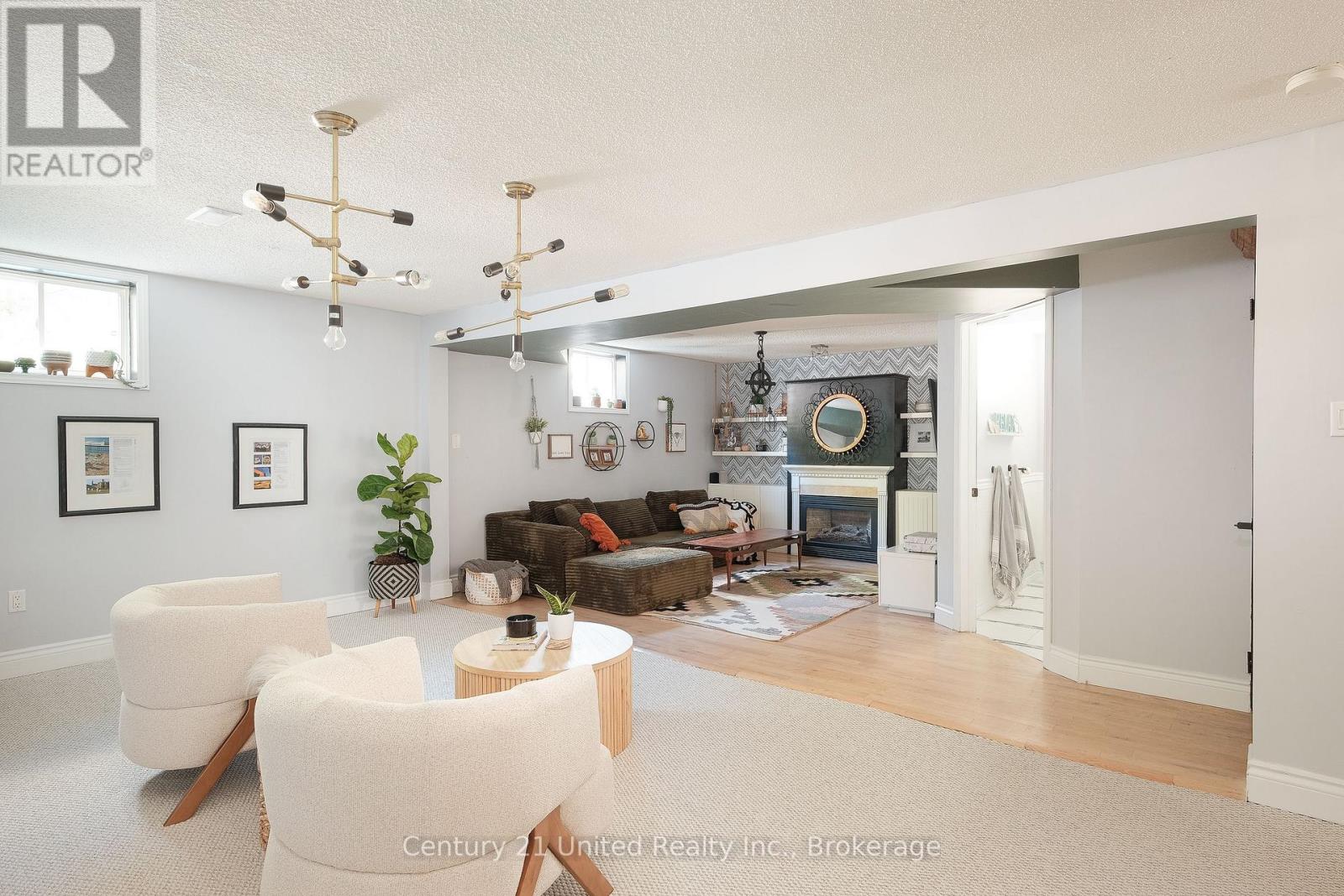 2229 LORRAINE DRIVE - Image 20