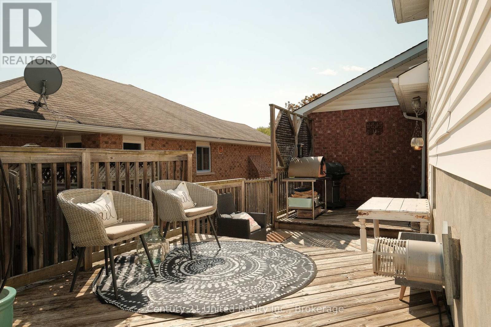 2229 LORRAINE DRIVE - 30