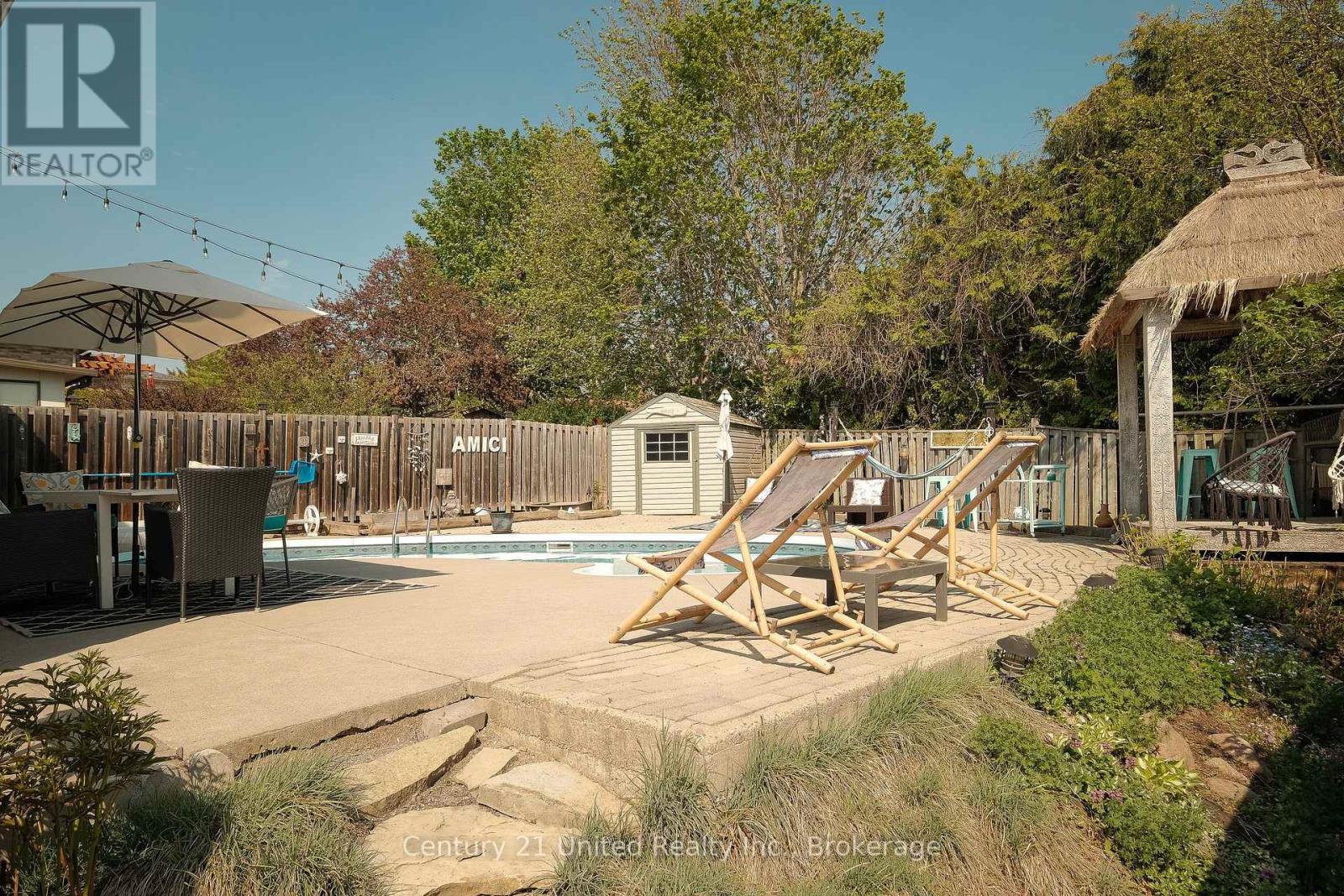 2229 LORRAINE DRIVE - 32