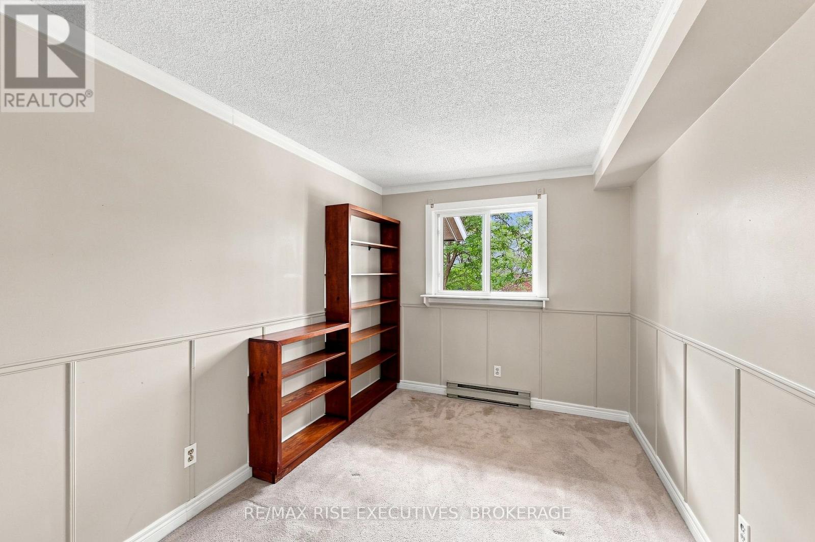 #305 561 ARMSTRONG ROAD - 22