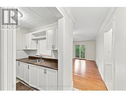 305 - 561 Armstrong Road, Kingston, ON K7M8J9 Photo 12