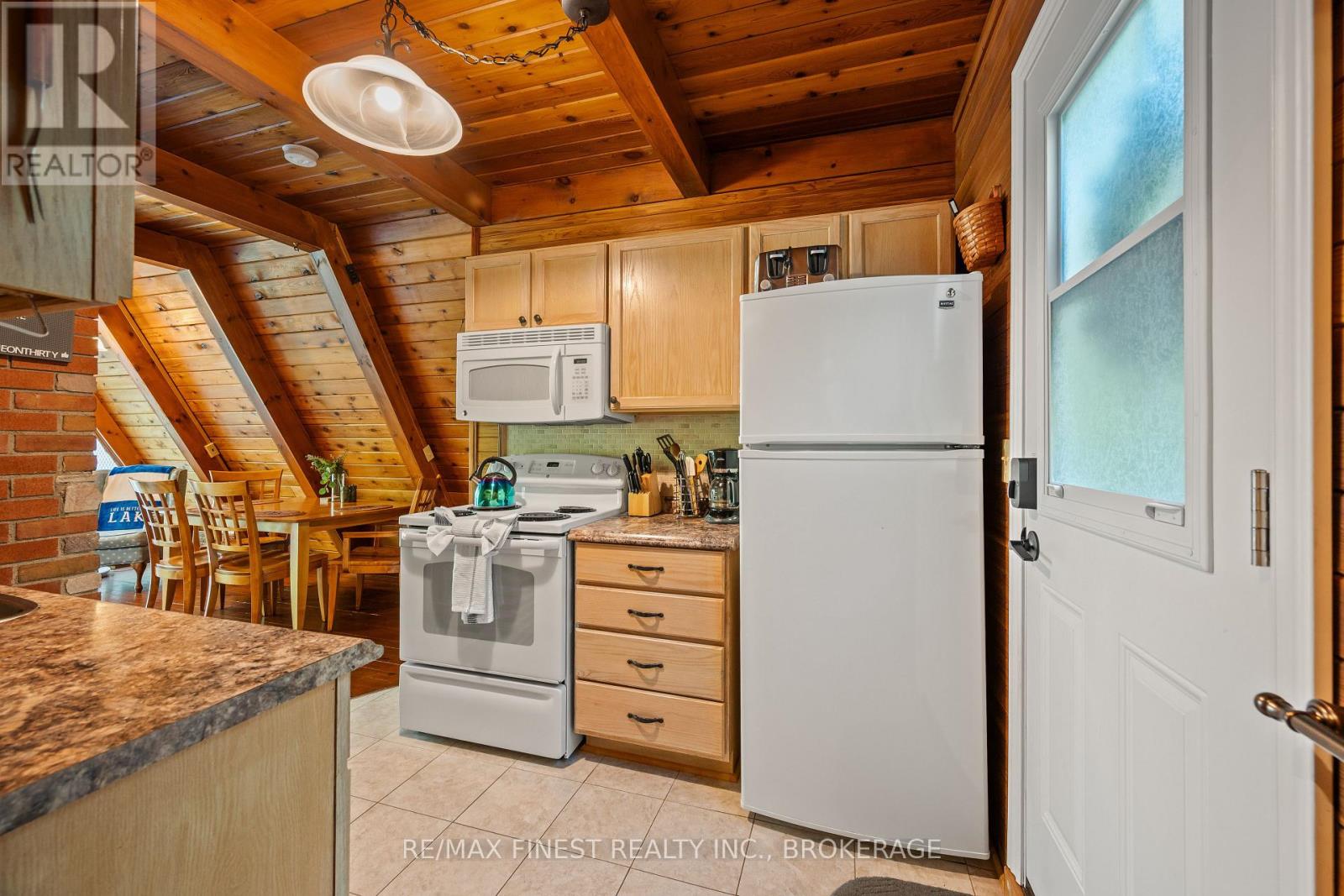 53 HILLSIDE LANE - 14