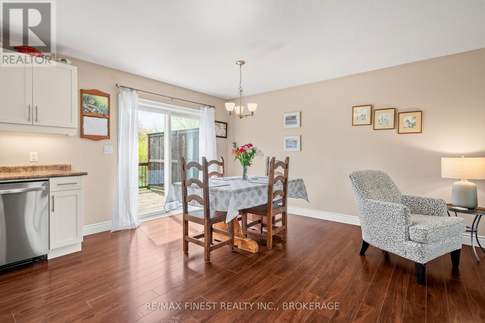 145 UPPER LAKE STREET - Image 11