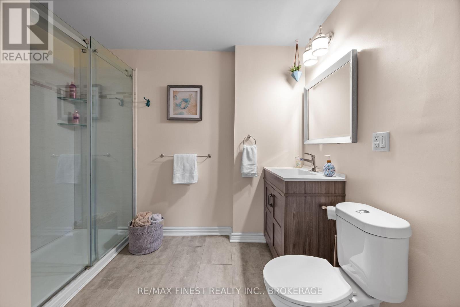 145 UPPER LAKE STREET - 22