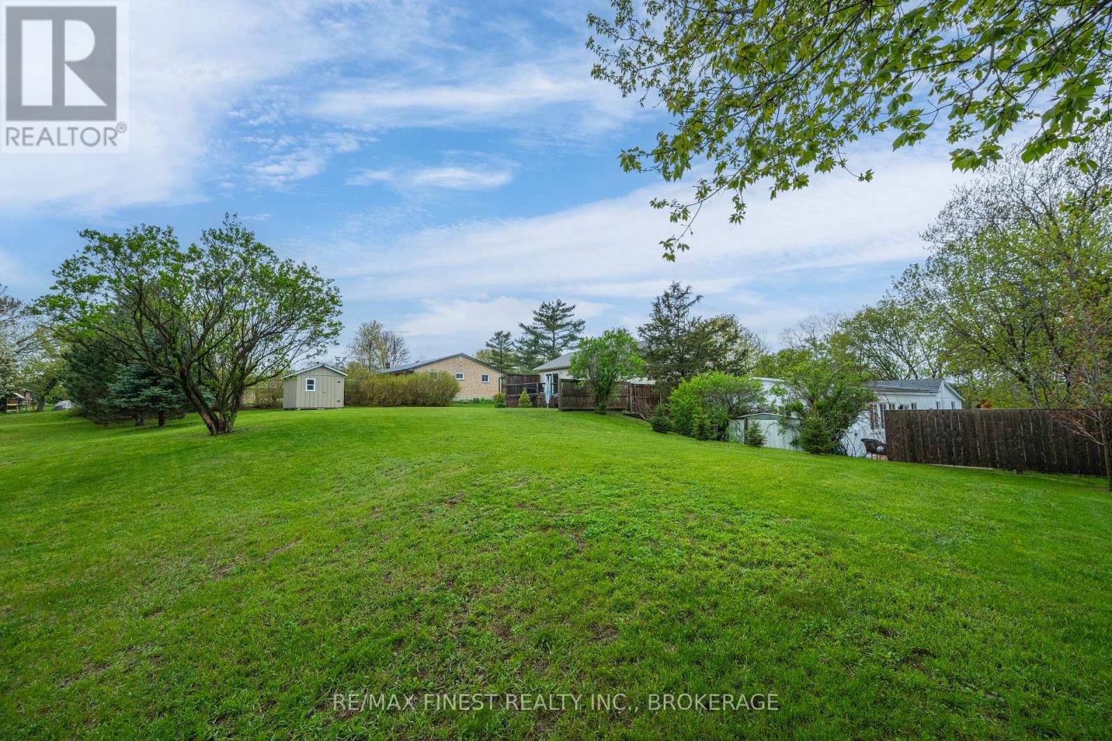 145 UPPER LAKE STREET - 38