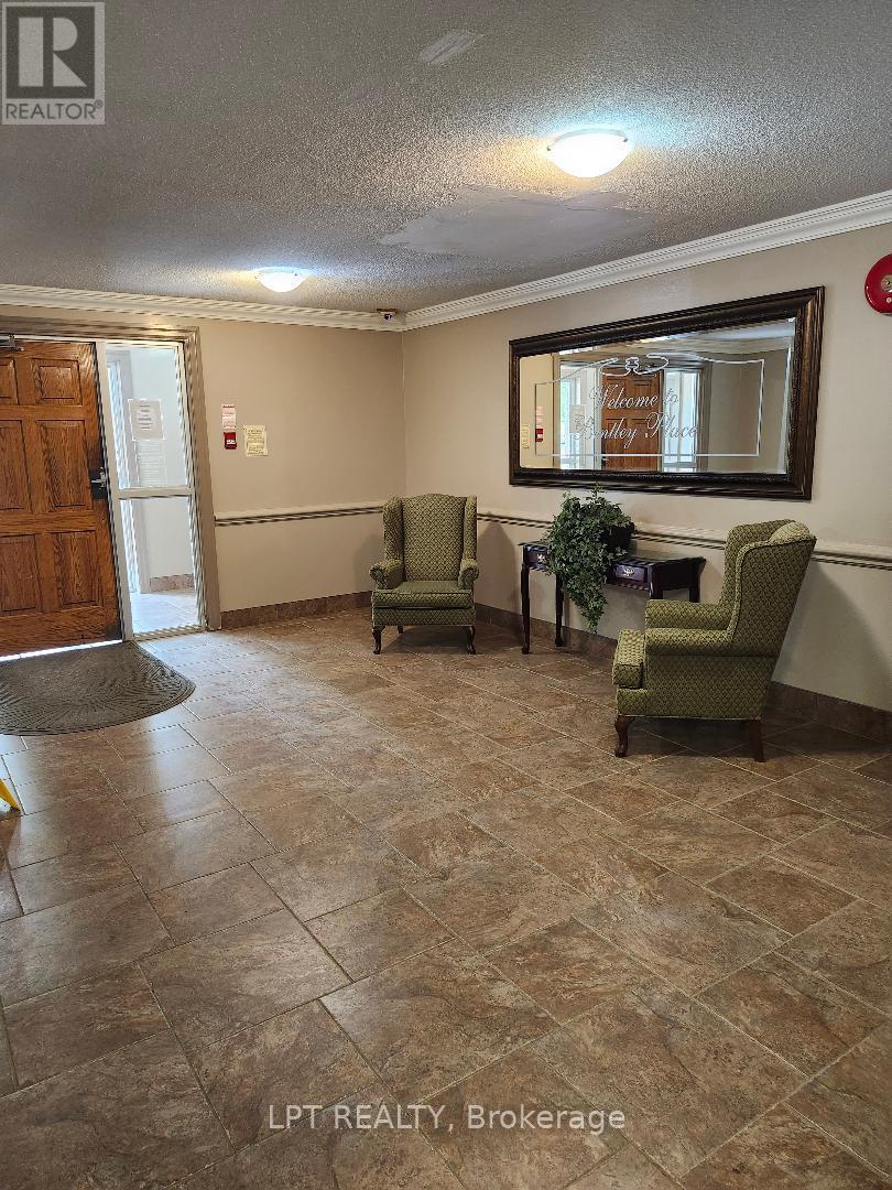 #4 1265 BENTLEY DRIVE - Image 3