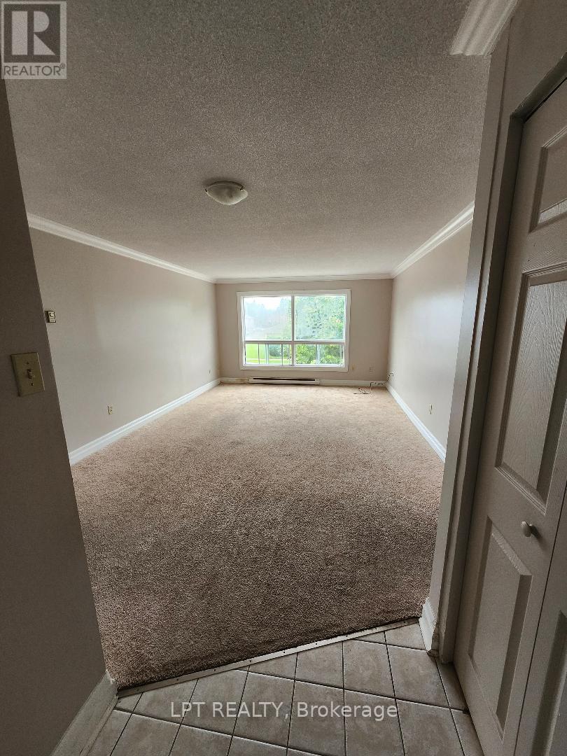 #4 1265 BENTLEY DRIVE - 8