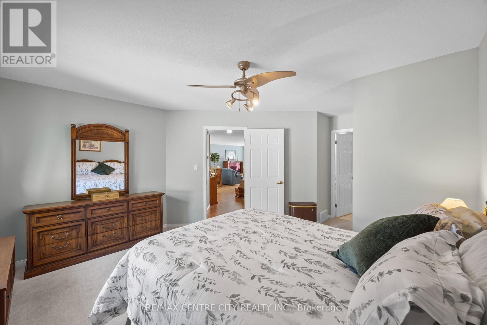 33 ILDERBROOK CIRCLE - Image 14