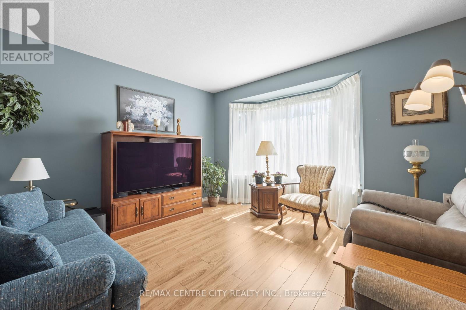 33 ILDERBROOK CIRCLE - Image 7