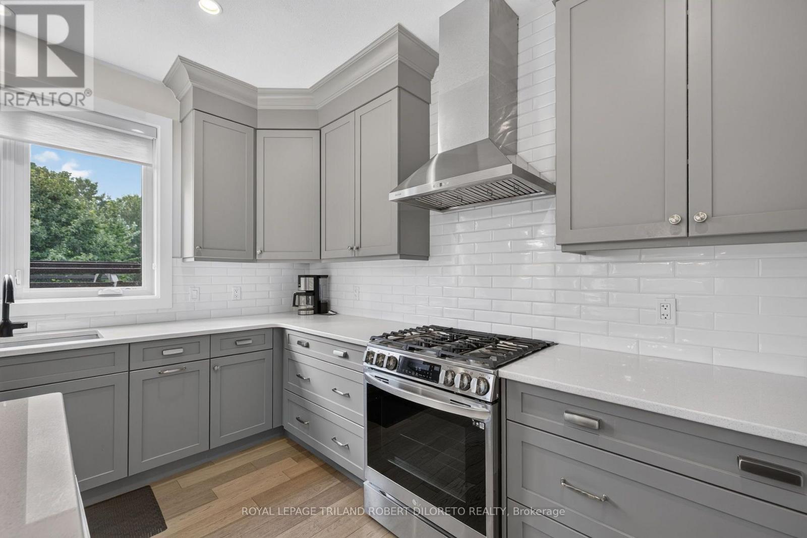734 RADISSON LANE - Image 12
