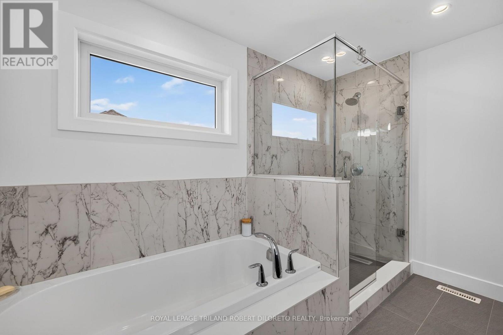 734 RADISSON LANE - 20