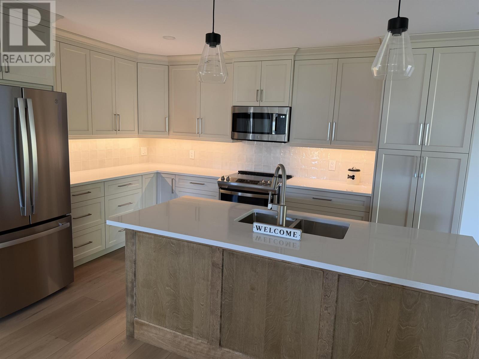 131 HALLIE Drive - 2