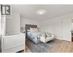 116 Henhoeffer Crescent, Kitchener, ON N2E4H3 Photo 19