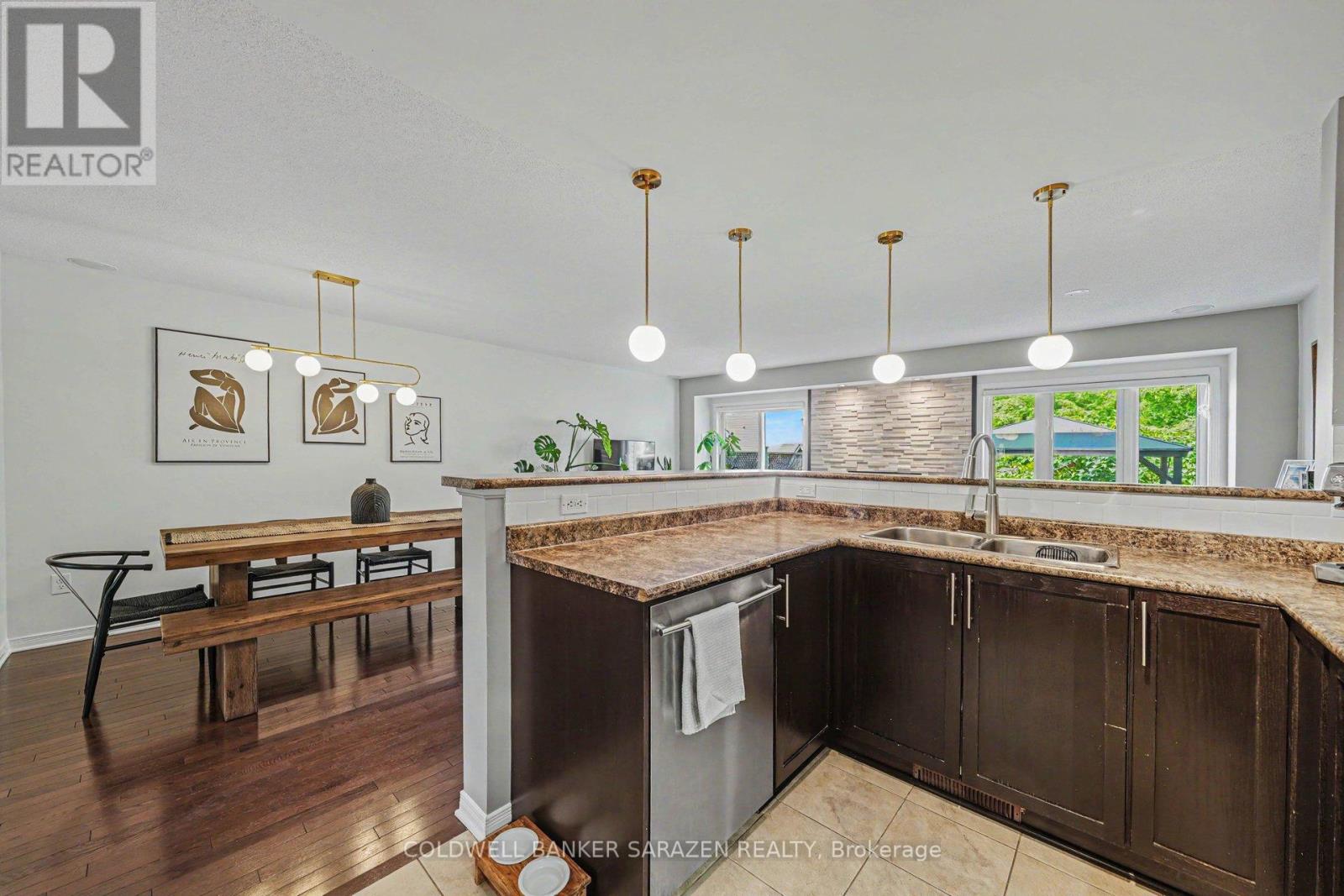 229 VISION STREET - Image 10