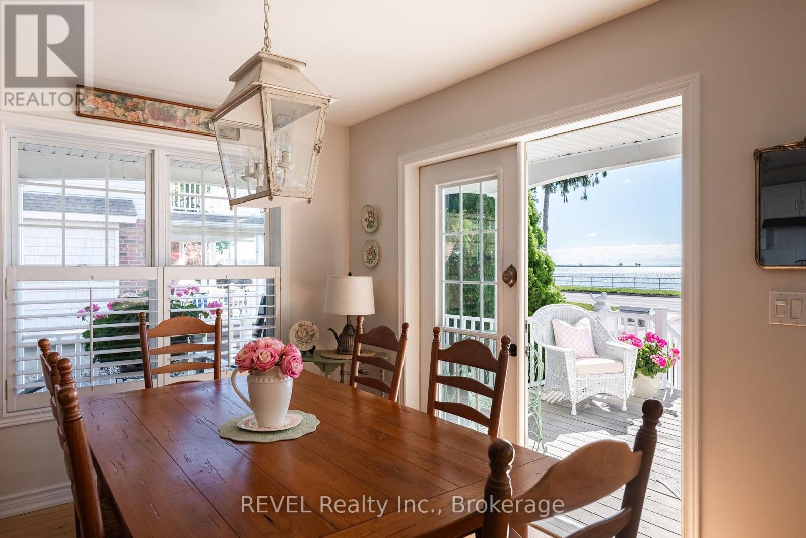 177 LAKESHORE ROAD W - 16