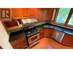 702 Sheppard Ave E Avenue E, Toronto, ON M2K1B7 Photo 14