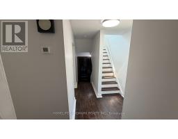 702 Sheppard Ave E Avenue E, Toronto, ON M2K1B7 Photo 16