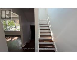 702 Sheppard Ave E Avenue E, Toronto, ON M2K1B7 Photo 18