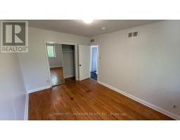 702 Sheppard Ave E Avenue E, Toronto, ON M2K1B7 Photo 29