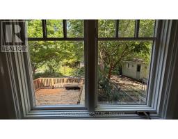 702 Sheppard Ave E Avenue E, Toronto, ON M2K1B7 Photo 9