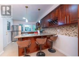 6 Donna Court, Toronto, ON M2M2C8 Photo 13