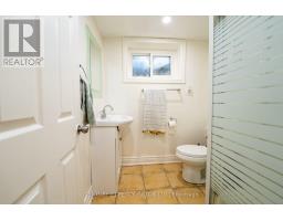 6 Donna Court, Toronto, ON M2M2C8 Photo 40