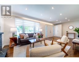 6 Donna Court, Toronto, ON M2M2C8 Photo 8