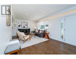 6 Donna Court, Toronto, ON M2M2C8 Photo 9