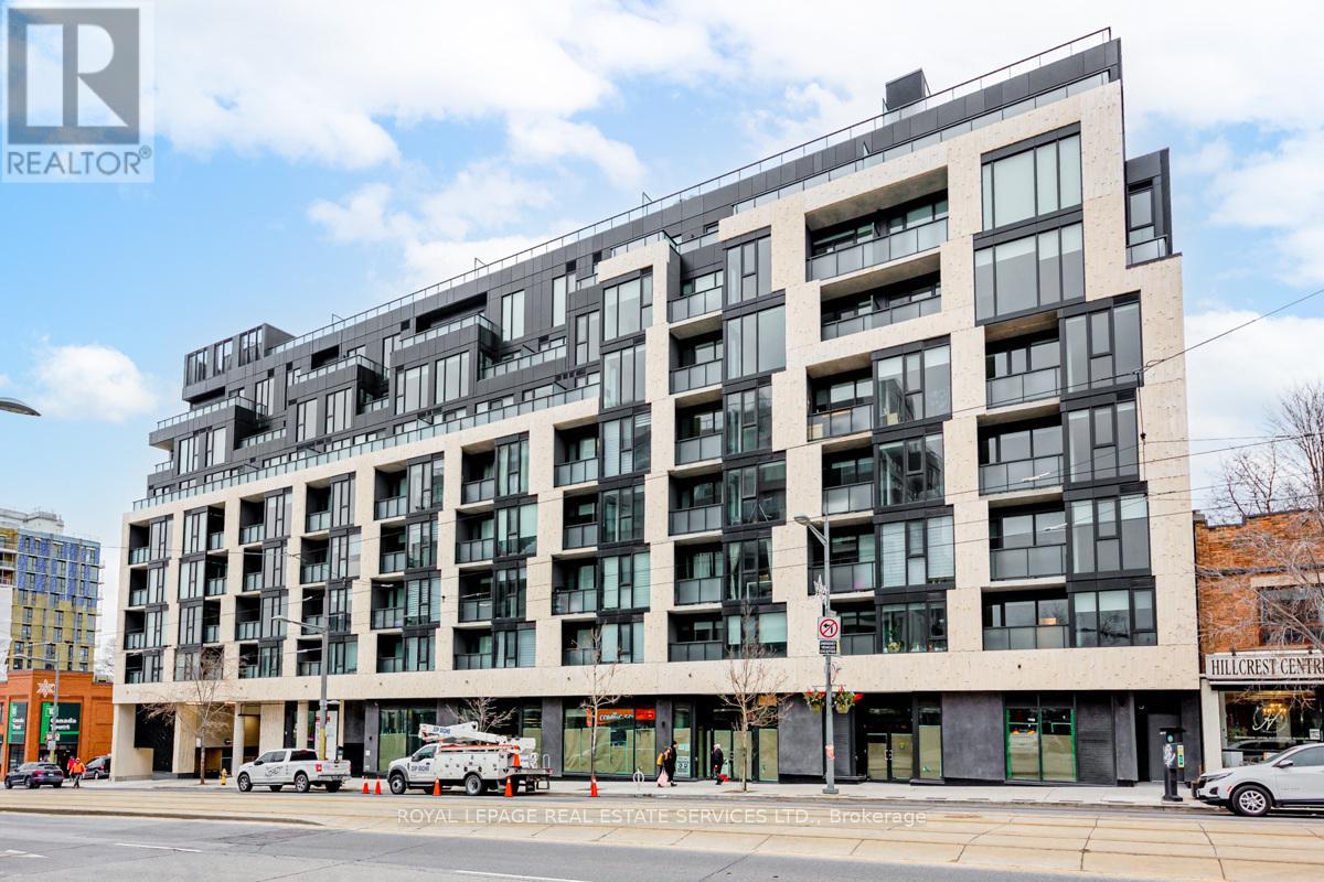 Photo of 840 St. Clair Avenue