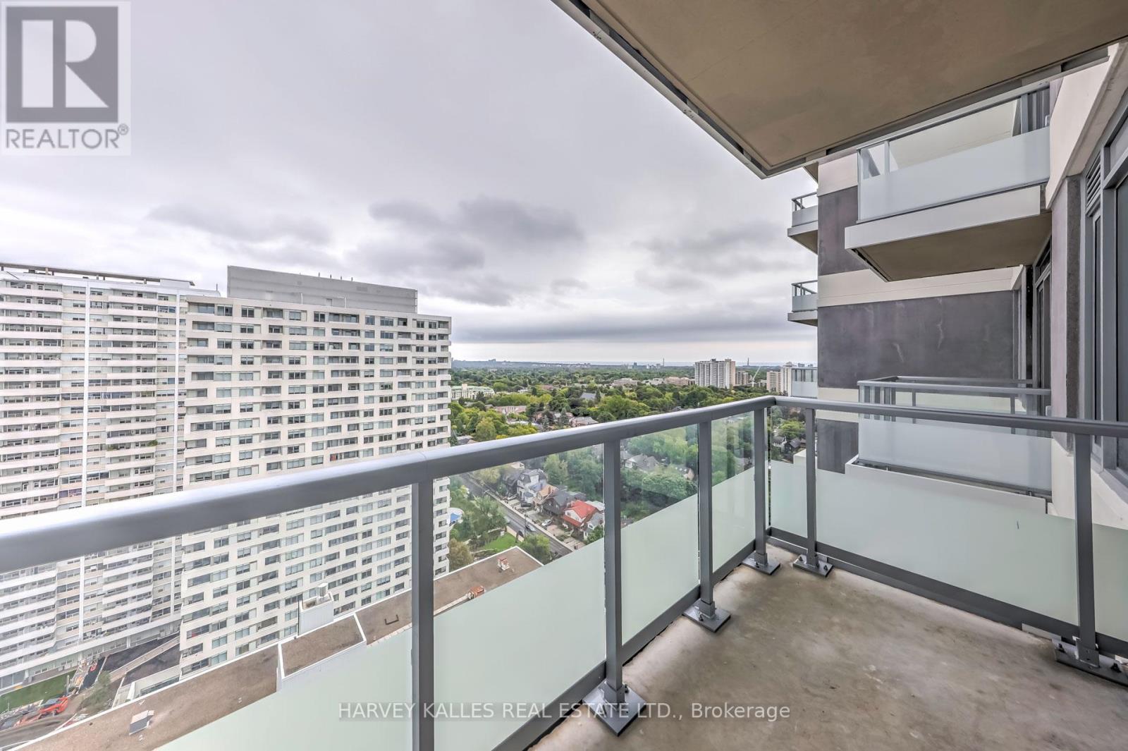 #2604 25 HOLLY STREET - 13