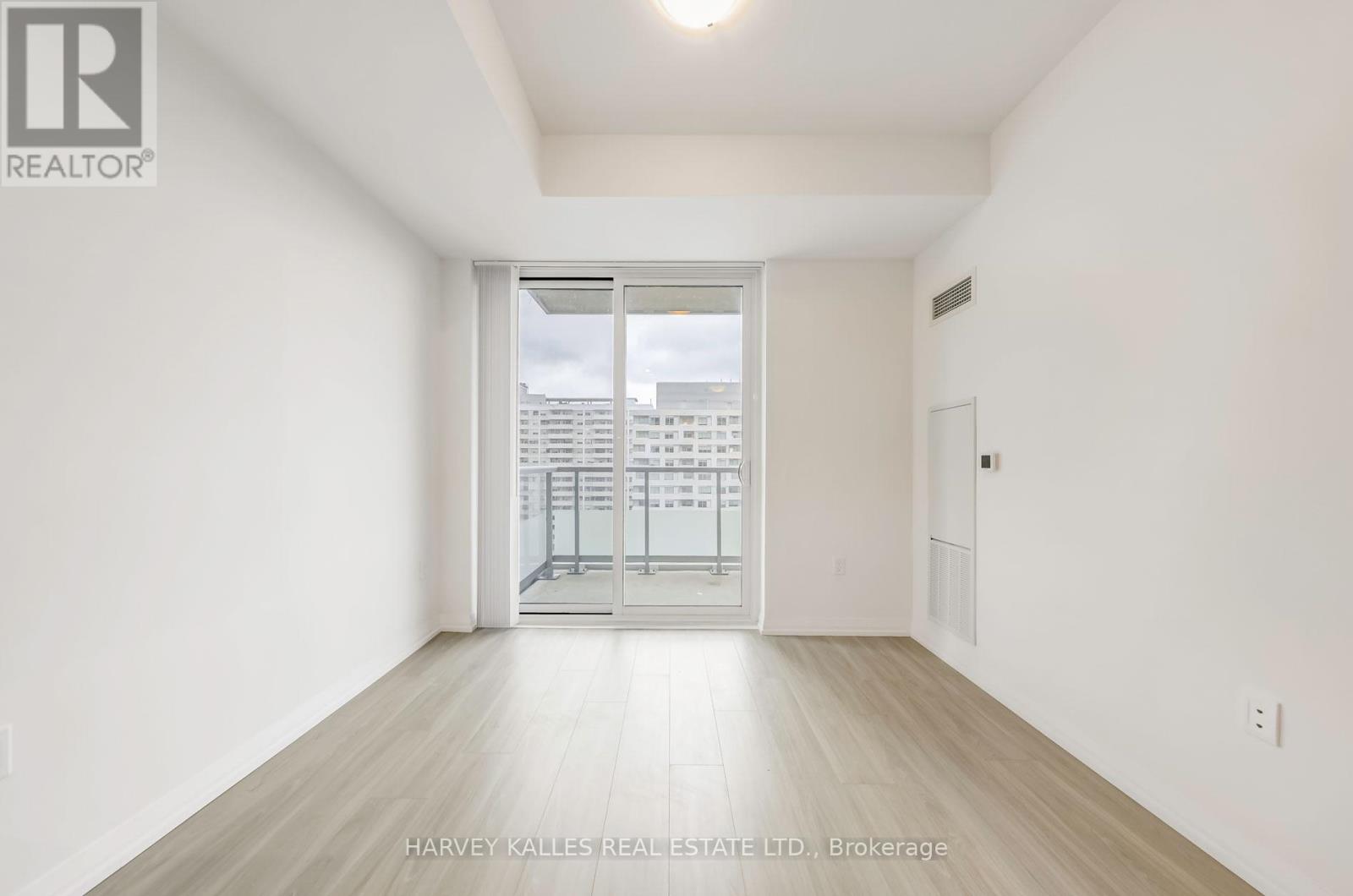 #2604 25 HOLLY STREET - 7